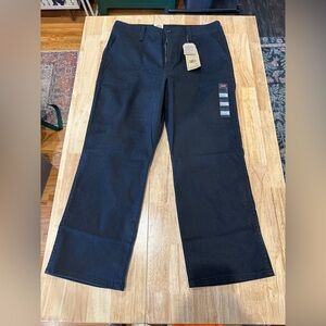 Levi’s Black Wide-Leg Pants